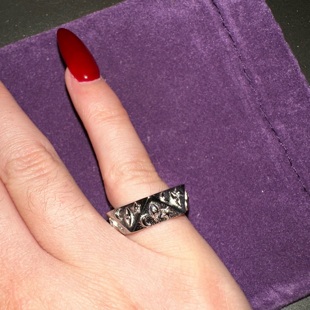 Hard Jewelry astrology ring size 4